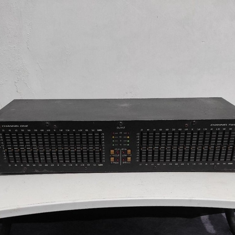 EQUALIZER PEAVEY Q215 SECOND ORIGINAL USA