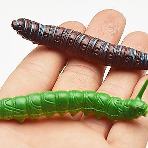 UBUL 6cm acak ulat bulu caterpillar serangga mainan prank toys plastik