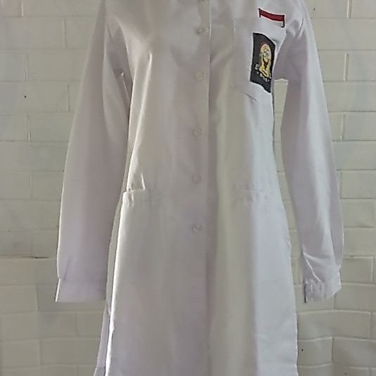 pl seragam madrasah SMA ld 98 pb 80. Minus noda karat di bagian lengan kanan.Butuh cuci