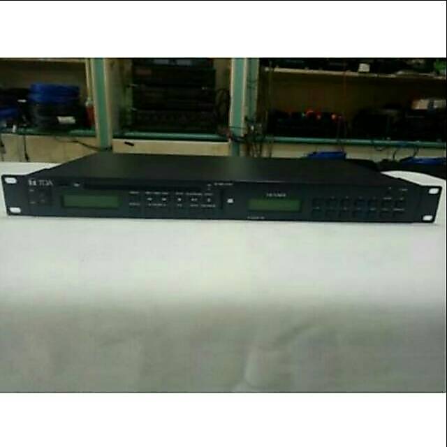 Multimedia Player TOA Z CD 2011 R, Pemutar CD USB TOA