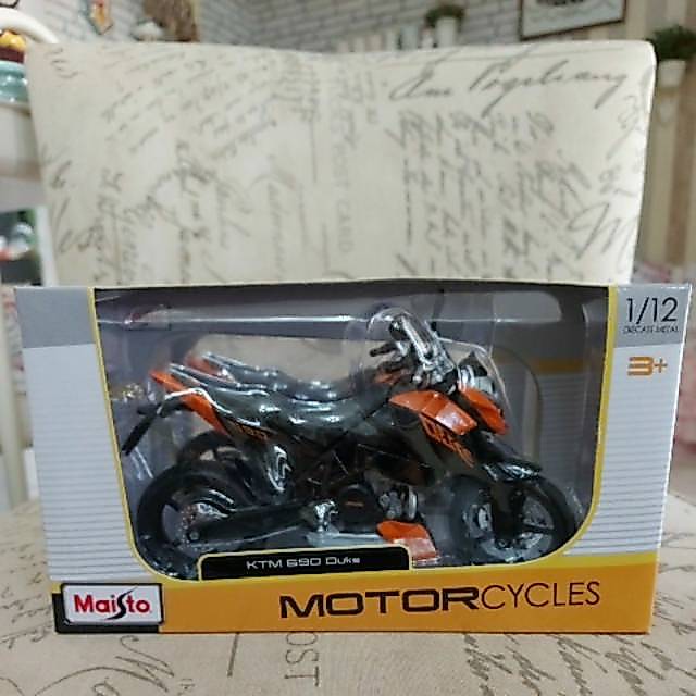 KTM Duke