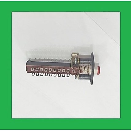paket Switch DPDT 2 x 9 dengan dudukan dan Knop segi Yamaha
