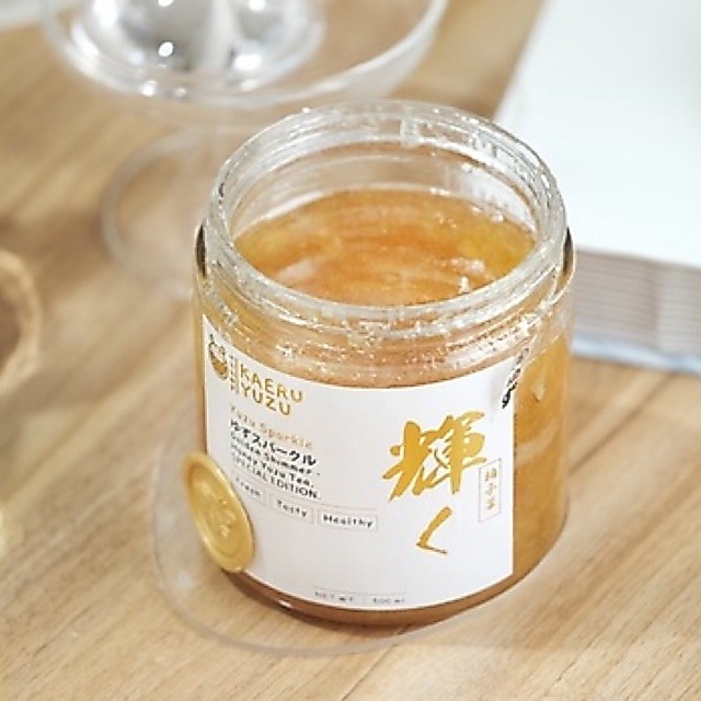 YUZU SPARKLE KAERU YUZU LIMITED EDITION /Minuman Sparkle Bomb Glitter rasa honey yuzu HALAL & VEGAN 