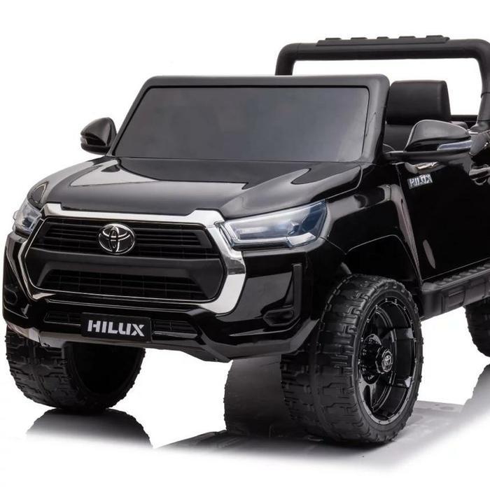 Mainan Mobil Aki Jeep Toyota Hilux Licensed