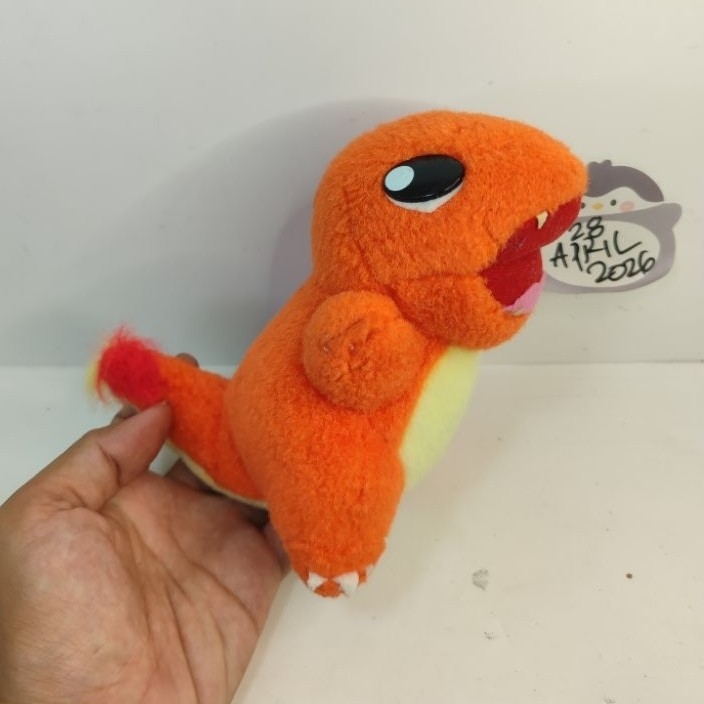 boneka charmender pokemon vintage tomy