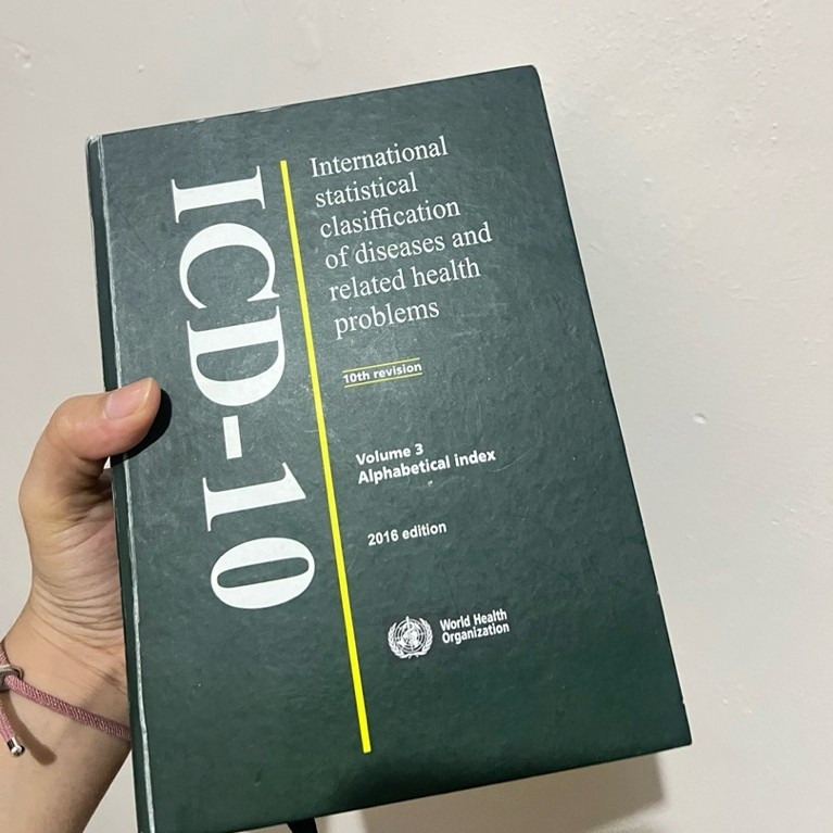 (preloved)BUKU ICD-10 VOL 1 2 3+ TERJEMAHAN