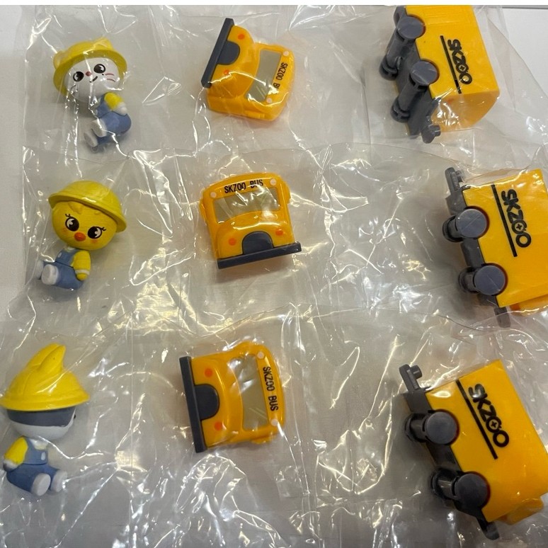 skzoo school bus gacha - wolfchan - jiniret - bbokari