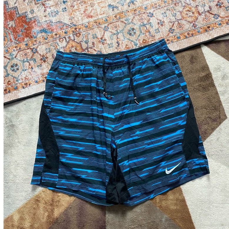 SHORTPANTS NIKE RUNNER SPORTY REFLEKTIF