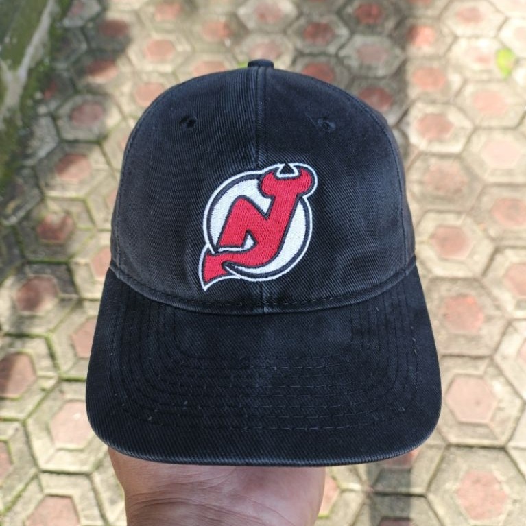 Topi Vintage NHL NEW JERSEY DEVILS By 1 APPAREL x CCM