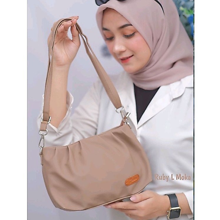 RUBY BAG BY GABIA / TAS RUBY GABIA / TAS GABIA / TAS RUBY / TAS WANITA GABIA / GABIA / LUBY STRIPE G