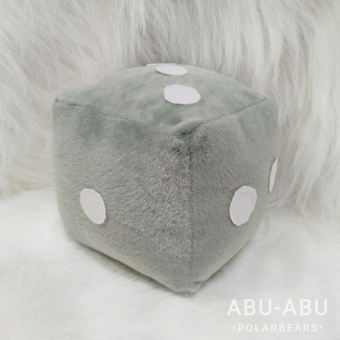 Bantal dadu 20x20 cm - Abu-abu