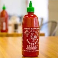 Huy Fong Sriracha Hot Chilli Sauce 793g Bumbu Cabe Saus Sambal Import