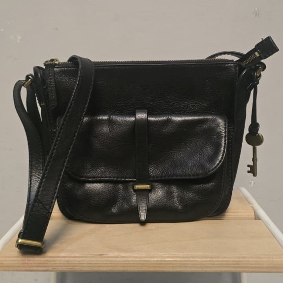 [PRELOVED 100% AUTHENTIC] tas F*ssil Ryder Crossbody (black) ZB7411001