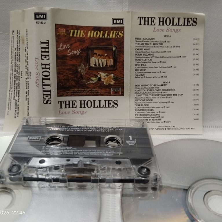 kaset pita the hollies // love song