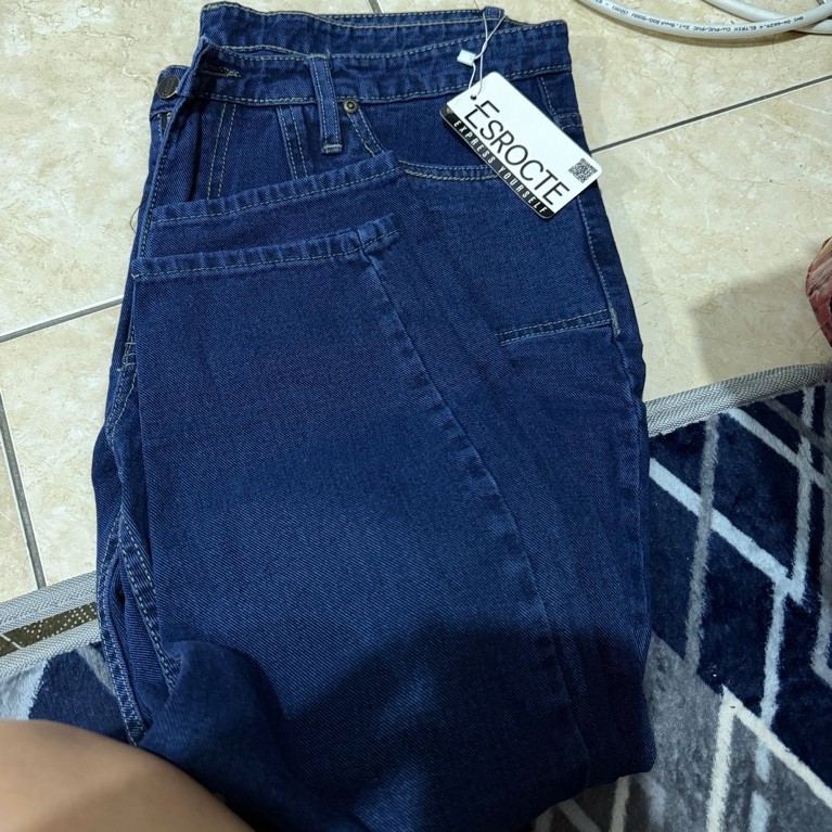 Jeans esrocte