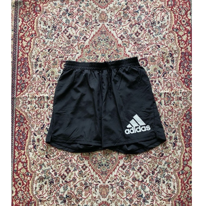 Celana Adidas essential logo running short pants Vintage Adidas Hi398