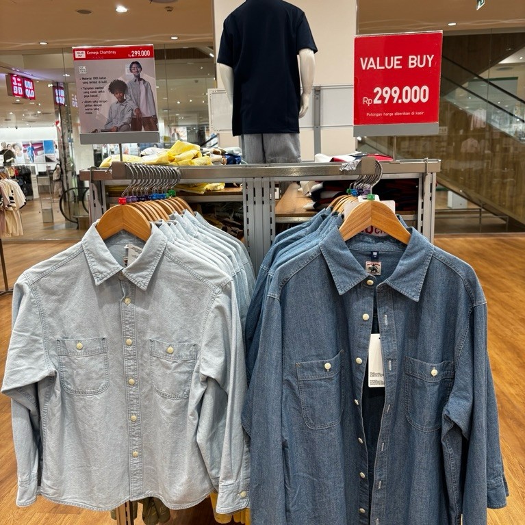SALE Kemeja chambray jeans UNIQLO KIDS