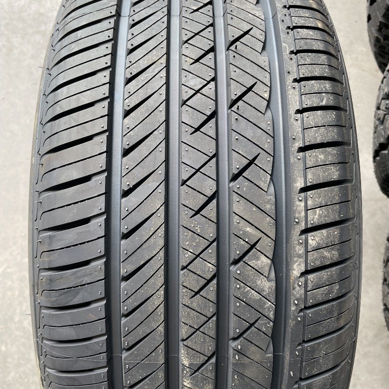 225/55 R18 Laufenn S FIT AS - Ban Mobil Delica Elgrand
