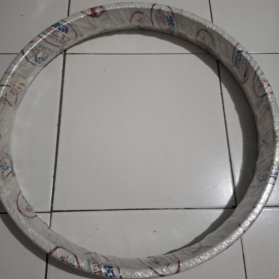 Velg belakang 125z belakang RCA r17 160 new