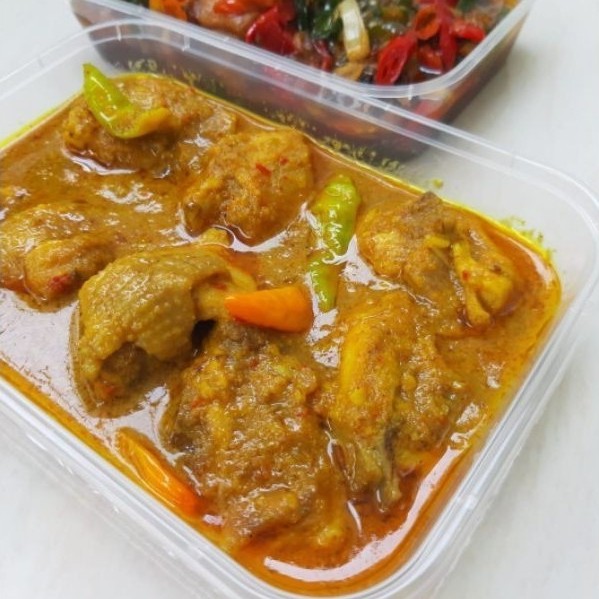 Ayam Betutu Khas Bali Bumbu Meresap