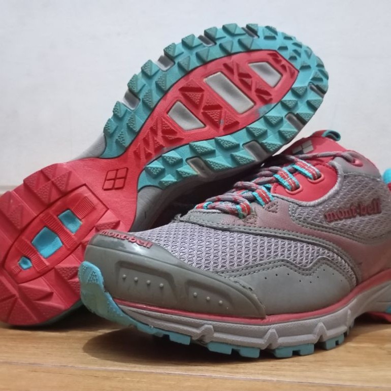 sepatu trekking/hiking Mont-bell