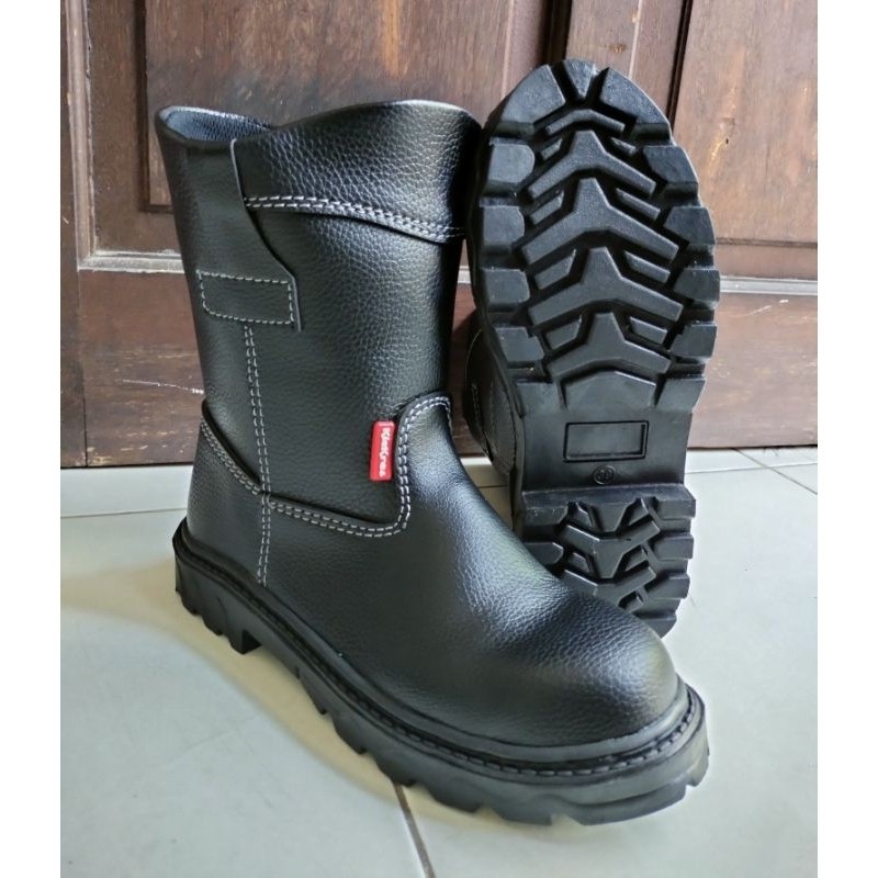 Sepatu safety boot pria King Kickers Anti slip Sepatu boot safety pria wanita Proyek Lapangan Welder