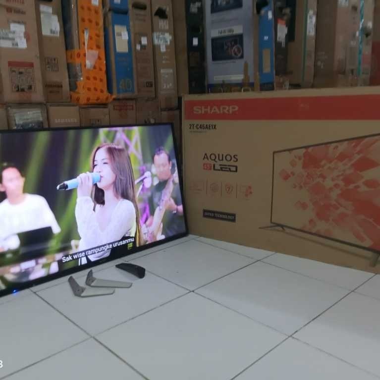 SMART TV LED SHARP 45 INC DIGITAL KONDISI MINUS BEKAS MASIH SEGEL (069)