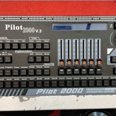 Mixer Pilot 2000 by TRF RDW DMX Lighting Controller Lampu Pilot2000