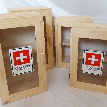 kotak obat / kotak p3k / lemari obat / lemari kayu / kota obat kayu / kotak p3k