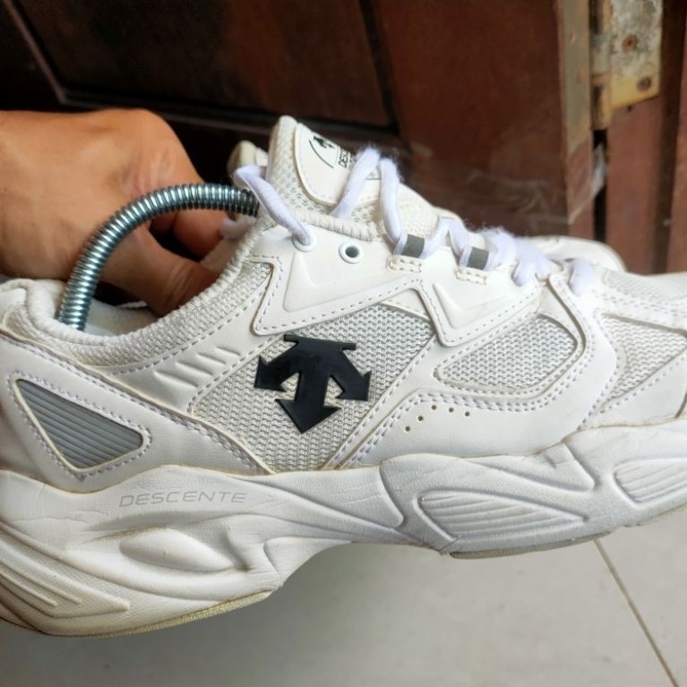 Sepatu Descente sz 43 (2nd)