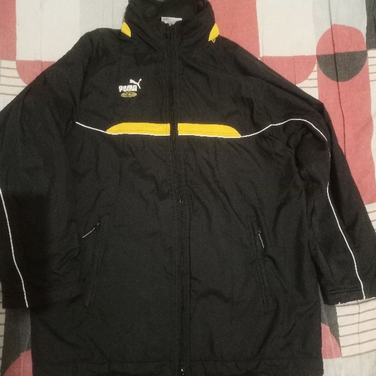jacket Puma King tebal vintage bahan parasut lapis tebal, size XL