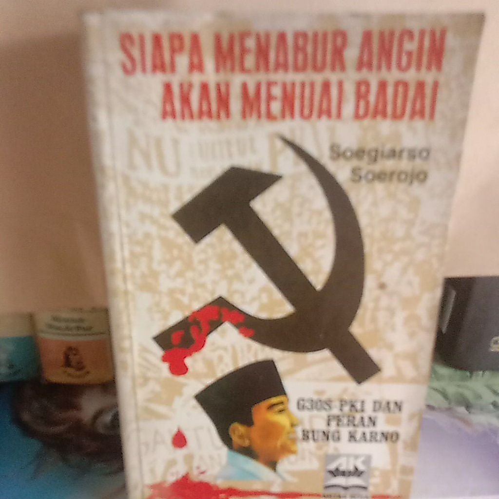BUKU, SIAPA MENABUR ANGIN AKAN MENUAI BADAI