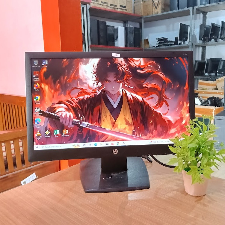 Monitor LED 19 inch Seken Bekas bergaransi