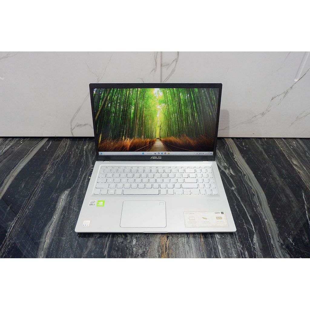 Asus Vivobook X415JP Core i3-1005G1 Nvidia GeForce MX330 Ram 4Gb SSD 256Gb