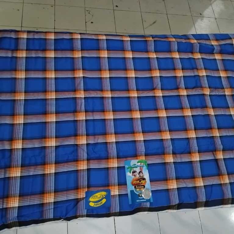 sarung atlas junior,sarung anak motif kotak