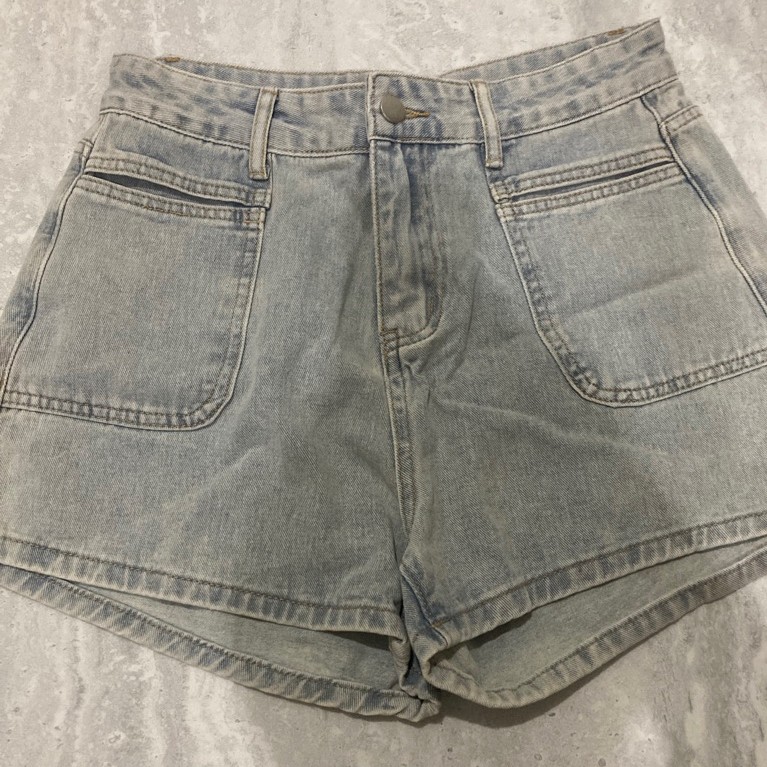 hellolilo short jeans