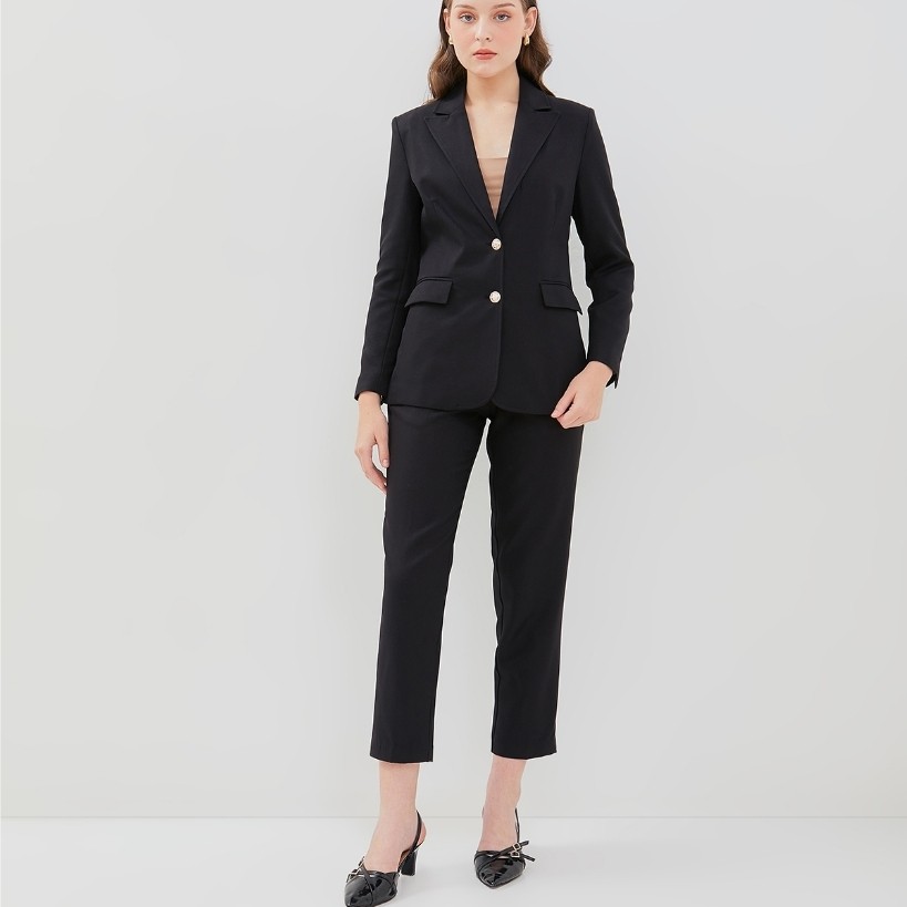VALINO Two-Button Blazer Wanita (Hitam / Cream)