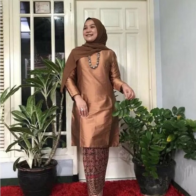 KEBAYA MODERN / BAJU  KURUNG KEBAYA / SET BAJU KURUNG / BAJU KEBAYA KURUNG / BAJU KURUNG MALAYSIA / 