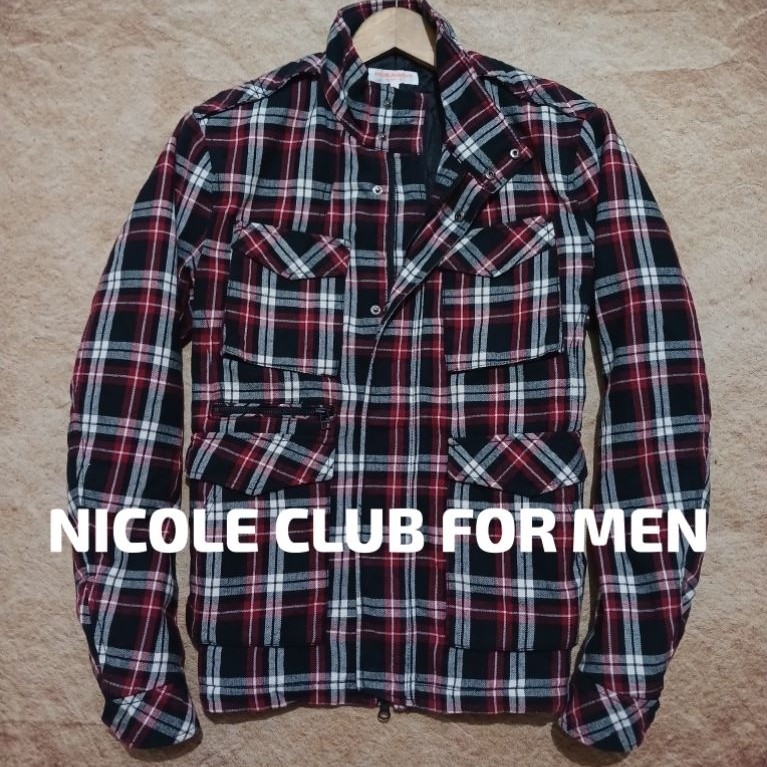 Jaket keren HIDEWAY BY NICOLE CLUB bahan tebal bekas murah