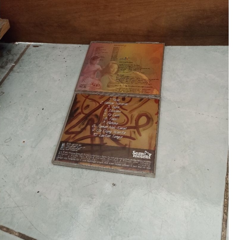 Varian Sujiwo Tejo Cd ( Syair Dunia Maya Ada TTD Asli ) Original