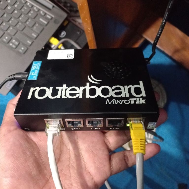 Mikrotik RB450 GX4