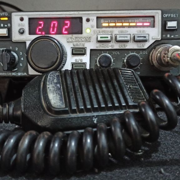 RIG ICOM IC-25A