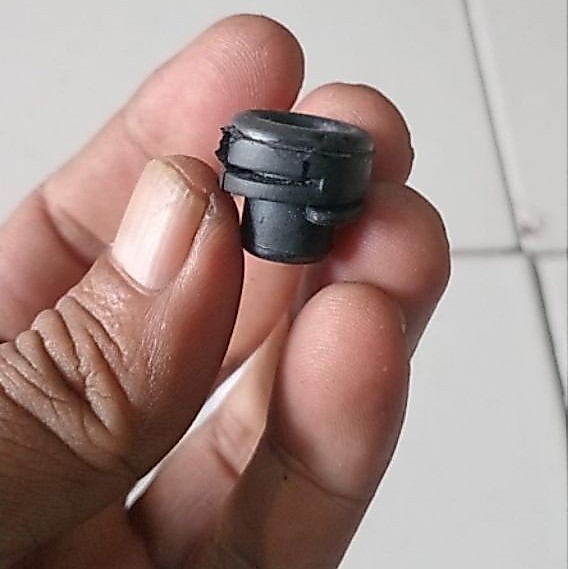 karet stopper pintu mobil/karet bantalan pintu mobil/karet ganjalan pintu mobil