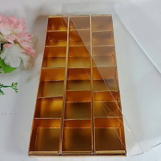 Box sekat 18 coklat praline