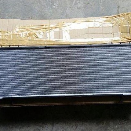Radiator Cherokee XJ