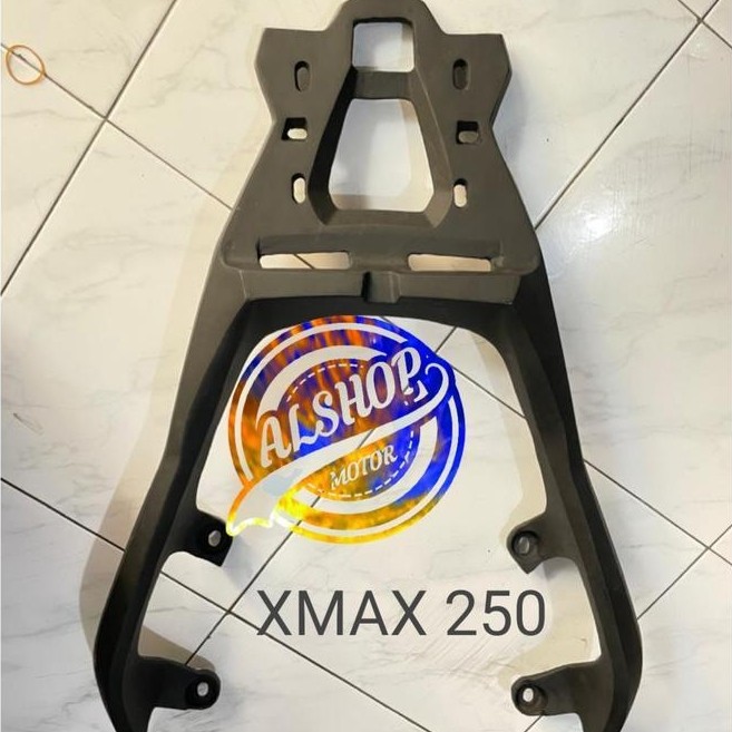 Best Seller Bracket Xmax 250 / Breket Box Xmax 250 Dudukan Box Yamaha Xmax 250 Motor Motorcycle