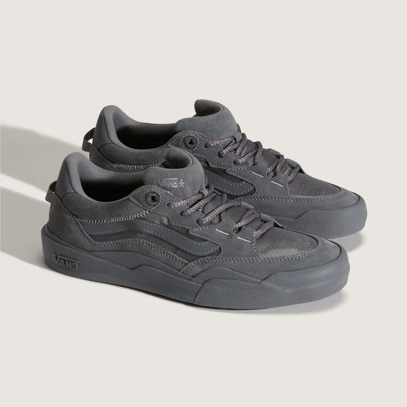 Vans x Atiba | Sepatu Vans Skate Wayvee 2.0 by Atiba Jefferson | Etaks Store