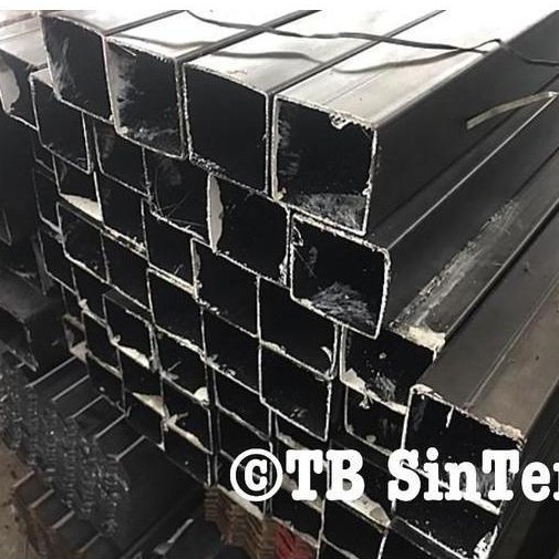 Besi Hollow Hitam 4 x 6 x 6 Besi 1,2 mm / Holo Hitam 40x60