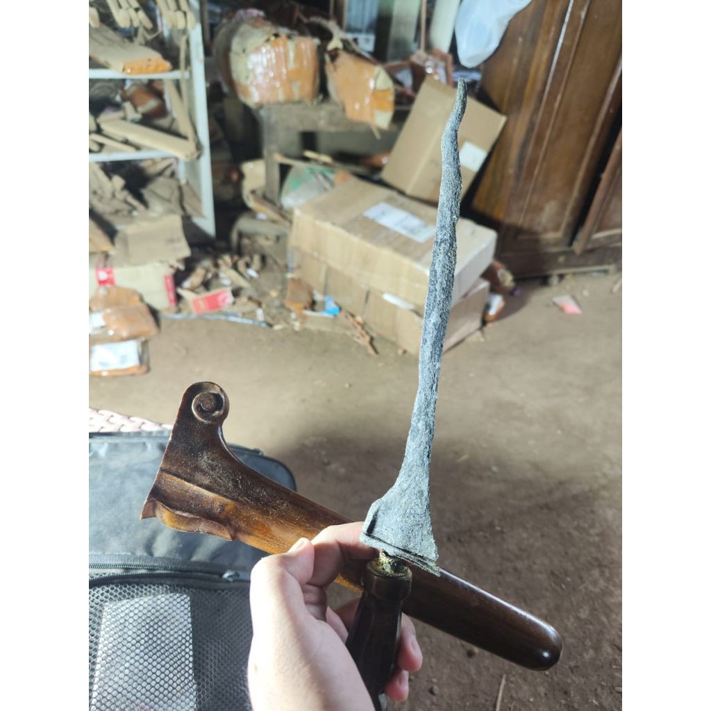 Keris Luk Sepuh Tua Asli Warangka Ladrang Koleksi Tosan Aji Kuno Klikan Dusun