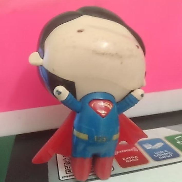 Superman KFC Chaki Kids Meal Justice League. 